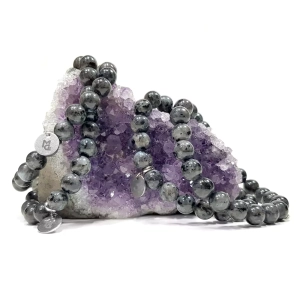 Simple bransoletka larvikit