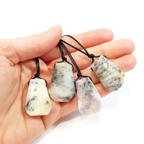 MESNAW025 WEBP Naszyjnik na sznurku żółty opal dendytowy Magneska biżuteria  3.webp