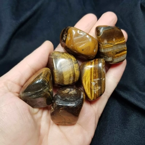 Tygrysie oko - otoczak - powyżej 25 g