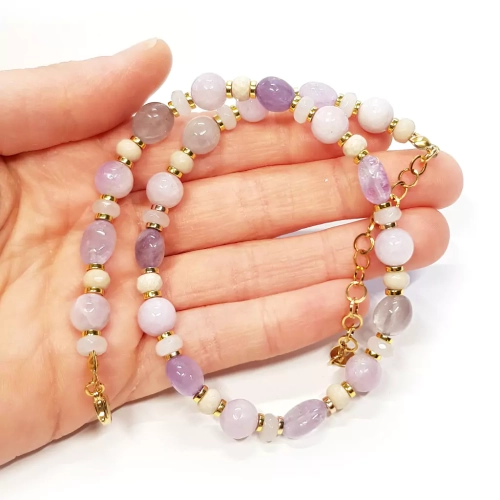 NAW1024 WEBP Naszyjnik unikat choker kunzyt, ametyst, kamień rzeczny, kwarc różowy i hematyt Magneska biżuteria 3.webp
