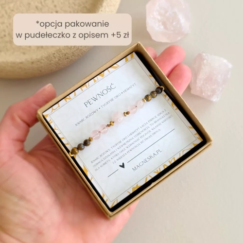 Bransoletka z kwarcem różowym, tygrysim okiem i hematytem na brązowym sznurku, ręcznie tworzona biżuteria z kamieni naturalnych dostępna w sklepie magneska.mom.
